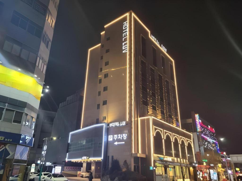 Business Design Hotel Luv Ίντσεον Εξωτερικό φωτογραφία