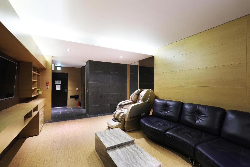 Business Design Hotel Luv Ίντσεον Εξωτερικό φωτογραφία