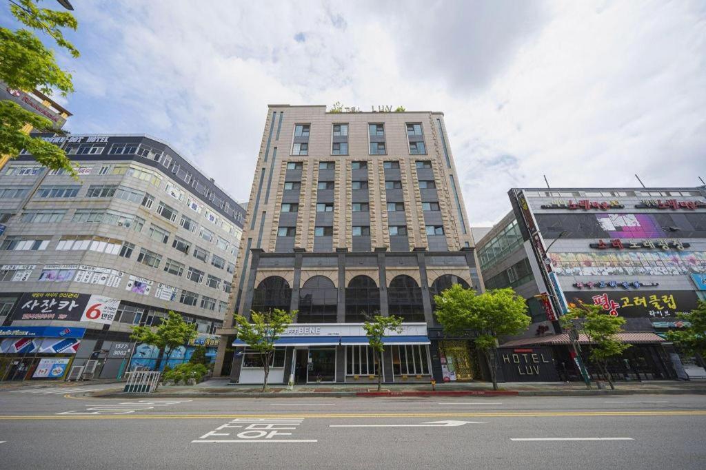 Business Design Hotel Luv Ίντσεον Εξωτερικό φωτογραφία
