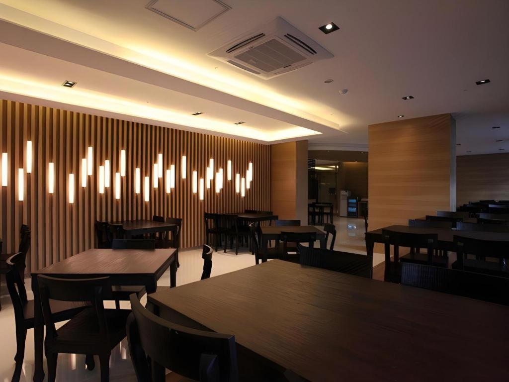 Business Design Hotel Luv Ίντσεον Εξωτερικό φωτογραφία